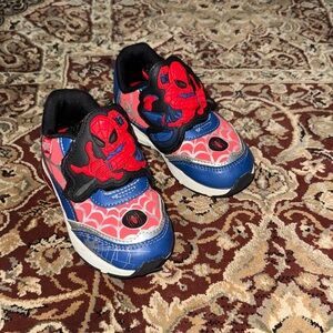 Marvel Spider-Man Kids Sneakers - Blue and Red